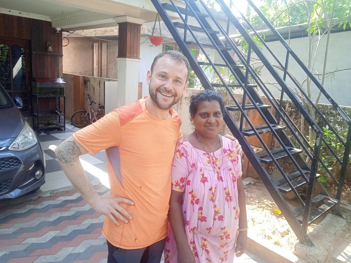 Vintage Inn Homestay Cherai Beach Exterior foto